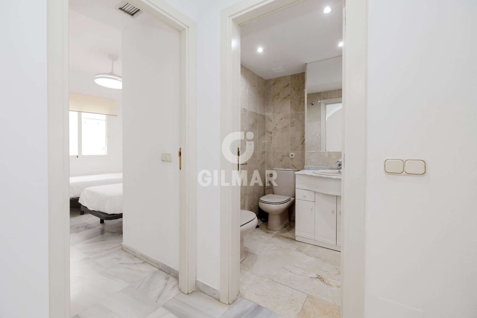 Piso de 2 habitaciones en Estepona en venta - 390.000 € (Ref: 9285694)