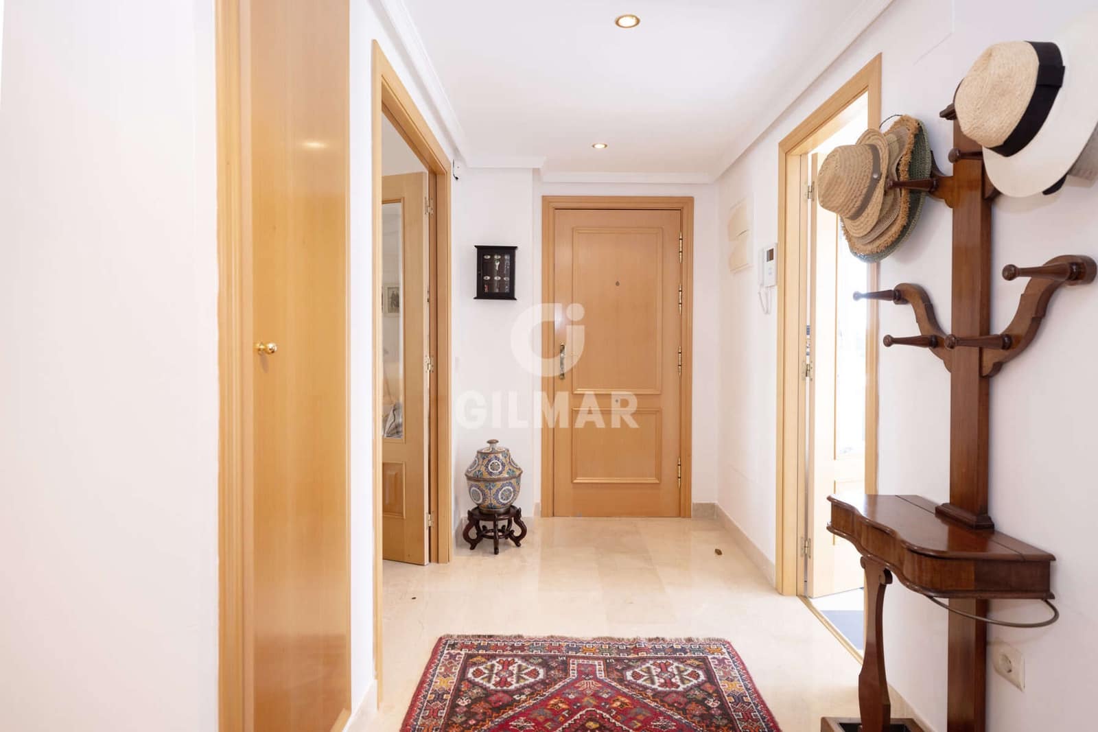 3 soverom Leilighet til salgs i Estepona med svømmebasseng garasje - € 485 000 (Ref: 9288275)