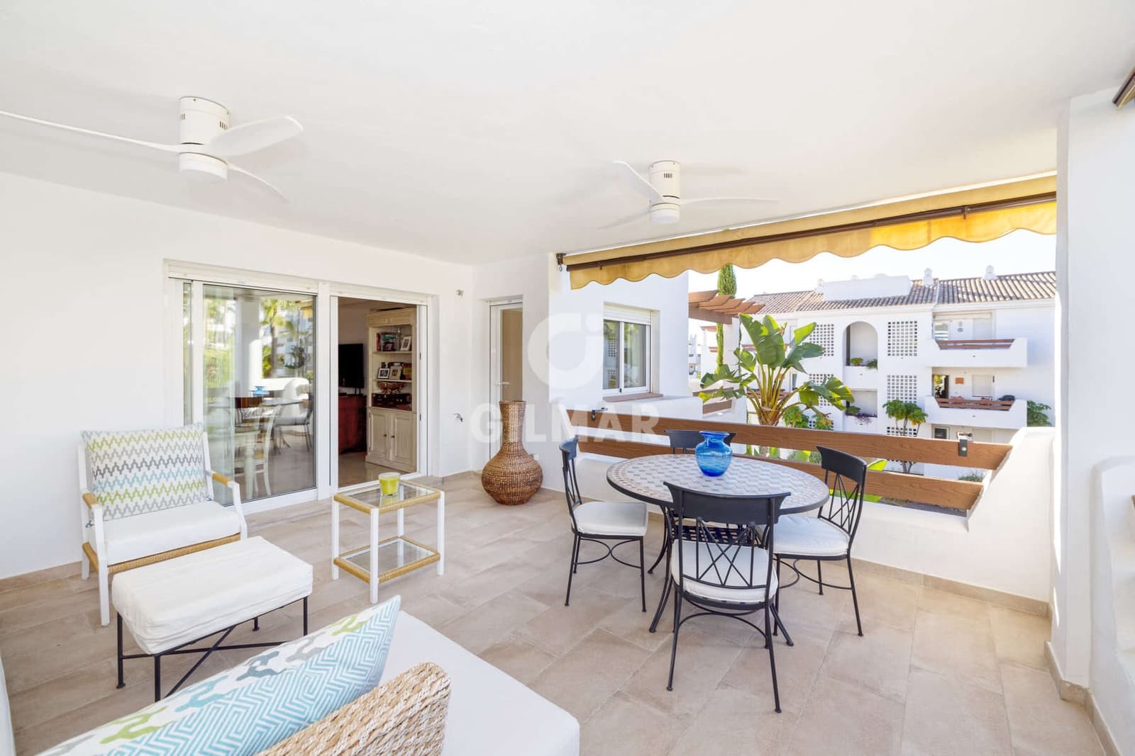 3 soverom Leilighet til salgs i Estepona med svømmebasseng garasje - € 485 000 (Ref: 9288275)