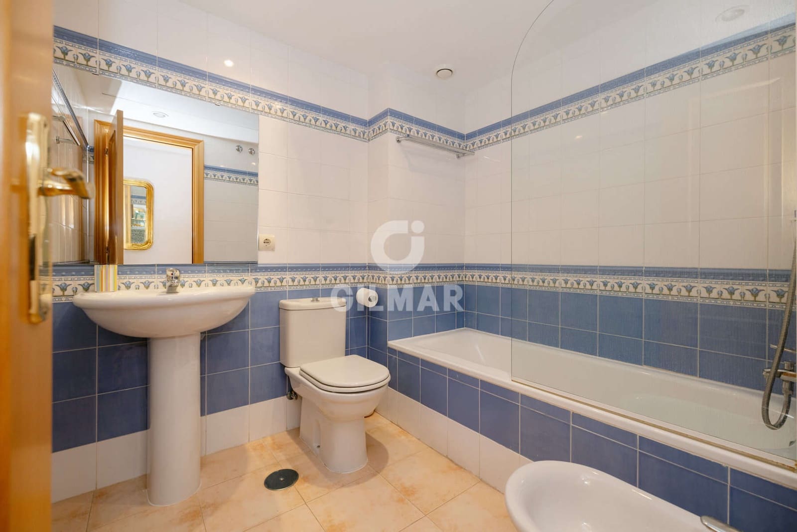 3 soverom Leilighet til salgs i Estepona med svømmebasseng garasje - € 485 000 (Ref: 9288275)