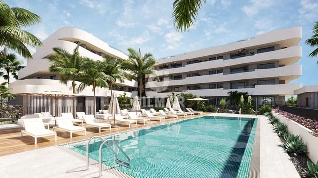 2 bedroom Flat for sale in El Medano, Granadilla de Abona with pool garage - € 350,000 (Ref: 9289771)