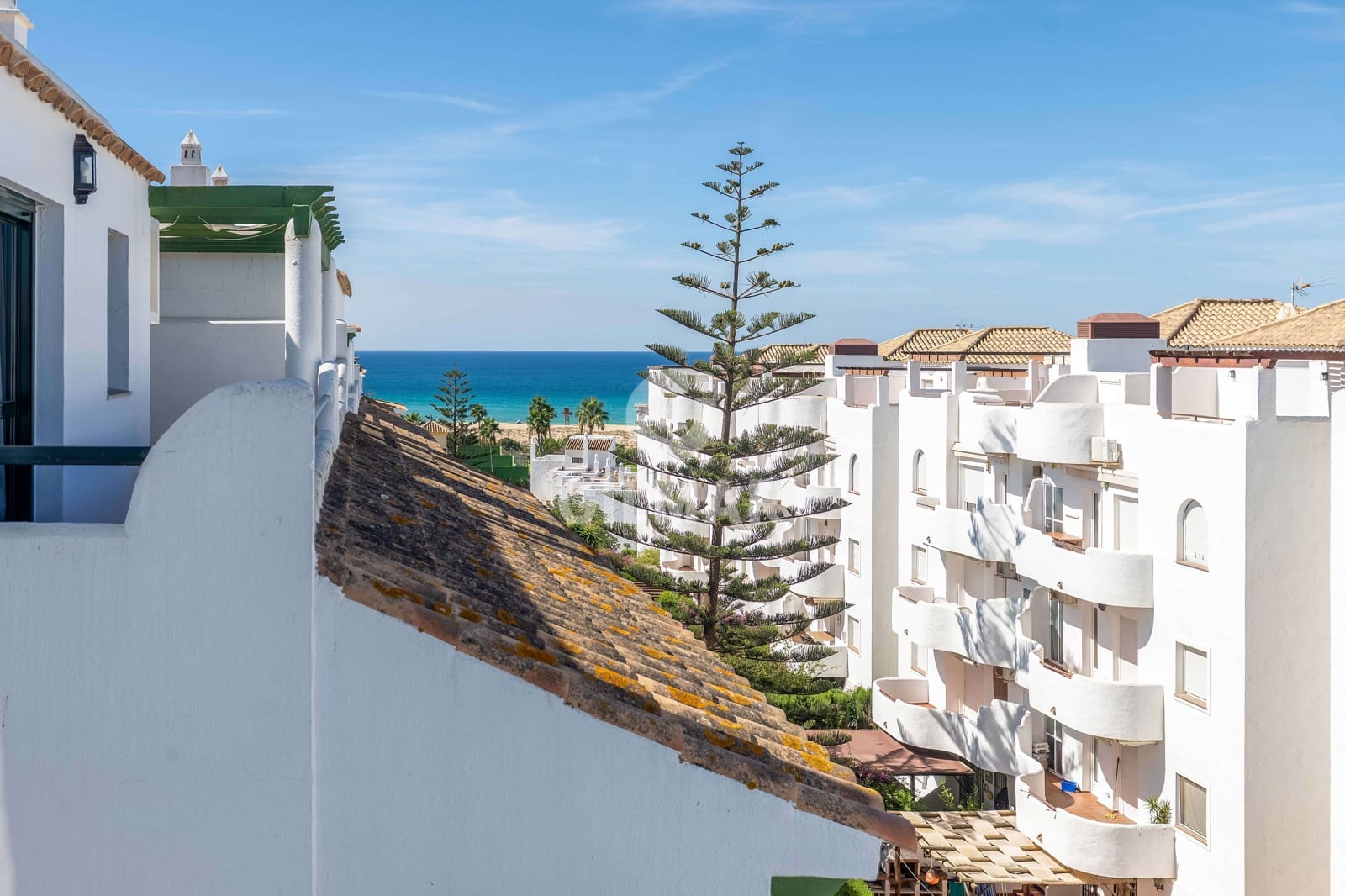 3 soveværelse Penthouse til salg i Zahara de los Atunes med swimmingpool garage - € 485.000 (Ref: 9293425)