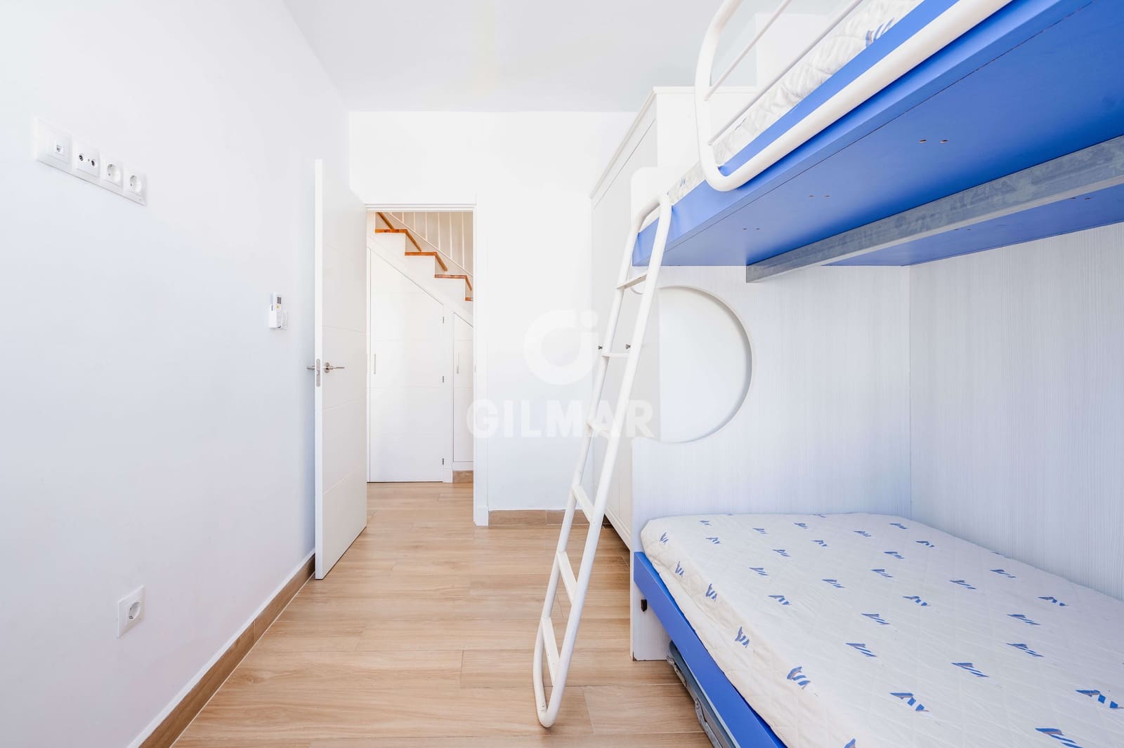 3 soveværelse Penthouse til salg i Zahara de los Atunes med swimmingpool garage - € 485.000 (Ref: 9293425)