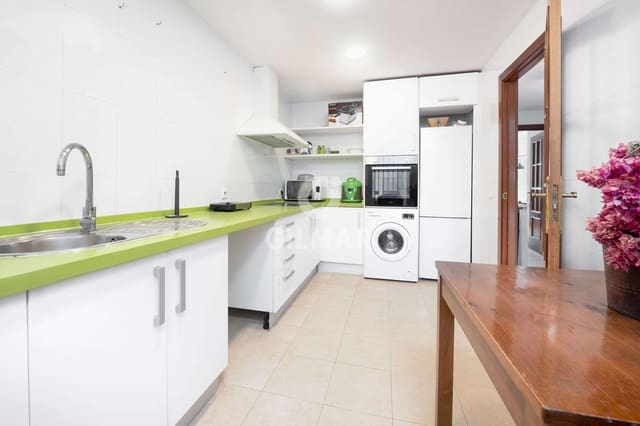 4 slaapkamer Halfvrijstaande villa te koop in El Puerto de Santa María - € 620.000 (Ref: 9294790)