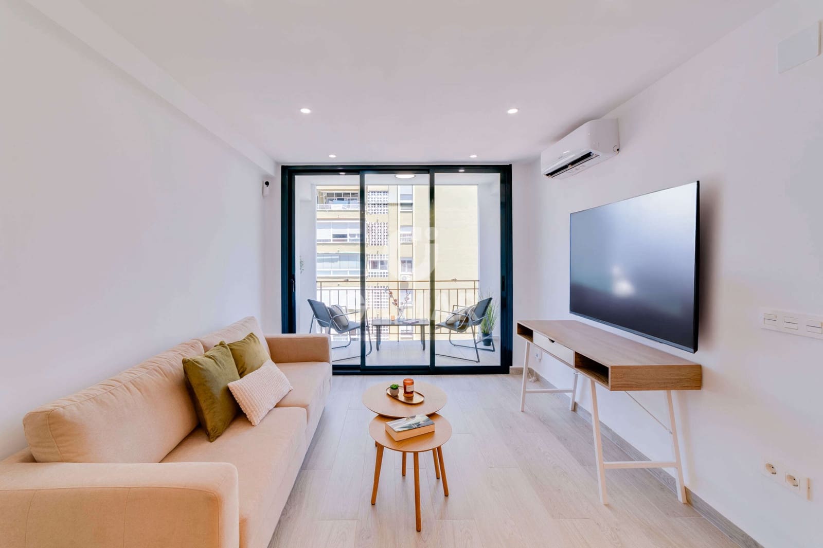 3 bedroom Flat for sale in Torremolinos - € 330,000 (Ref: 9294791)