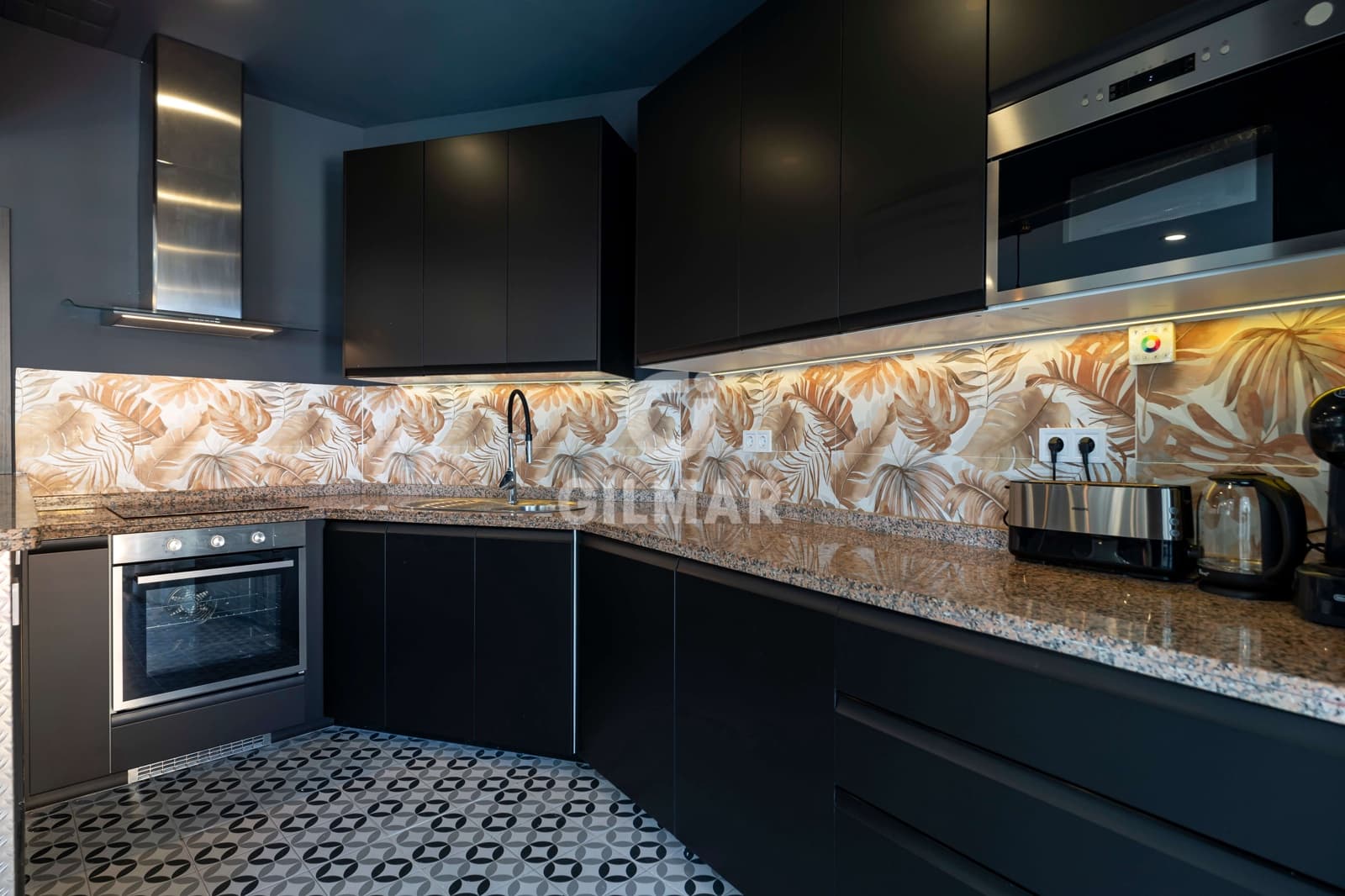 7 soveværelse Villa til salg i Benalmadena med swimmingpool garage - € 1.575.000 (Ref: 9294792)