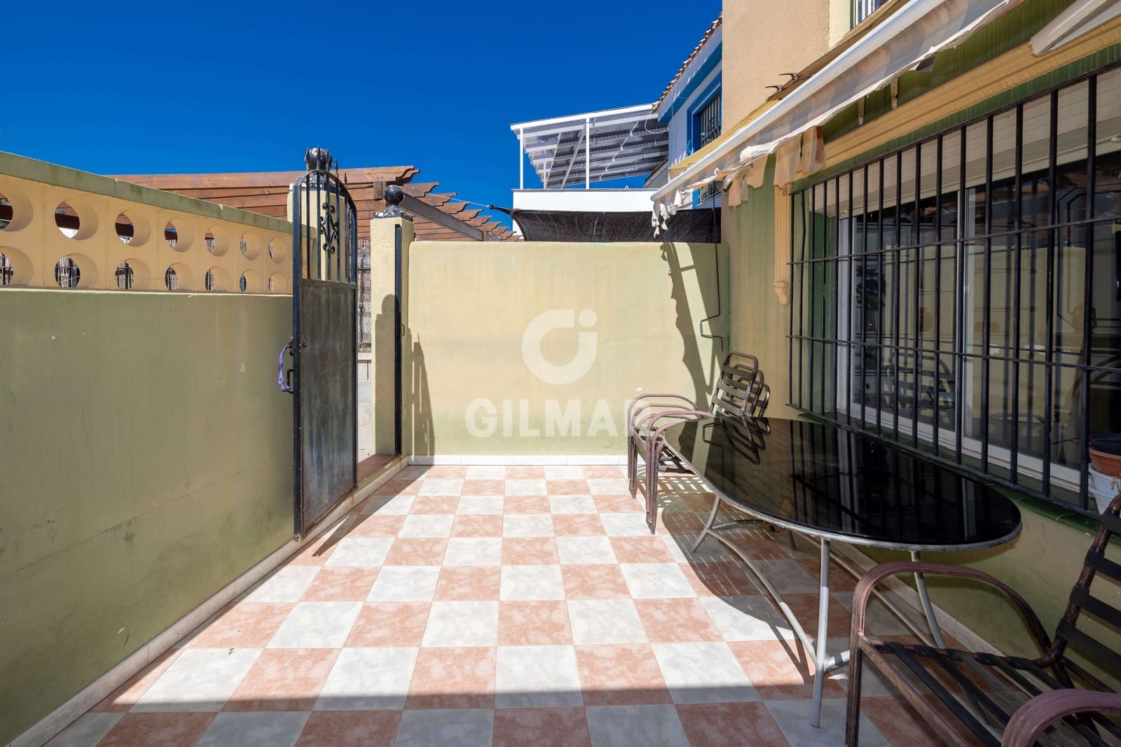 4 soverom Rekkehus til salgs i Fuengirola med svømmebasseng - € 440 000 (Ref: 9294793)