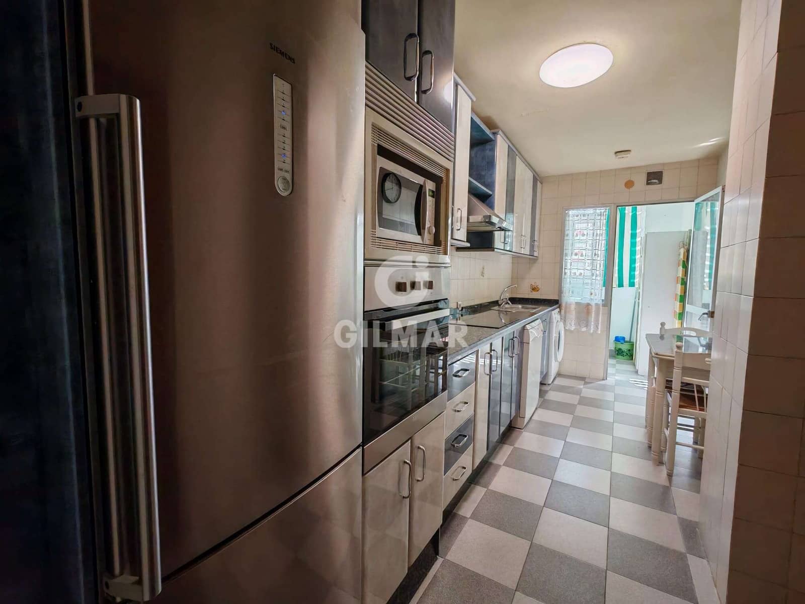 4 makuuhuone Asunto myytävänä paikassa Arroyo de la Miel mukana uima-altaan 
autotalli - 382 000 € (Ref: 9294798)