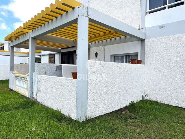 Studio till salu i Costa del Silencio, Arona med pool garage - 142 500 € (Ref: 9294799)