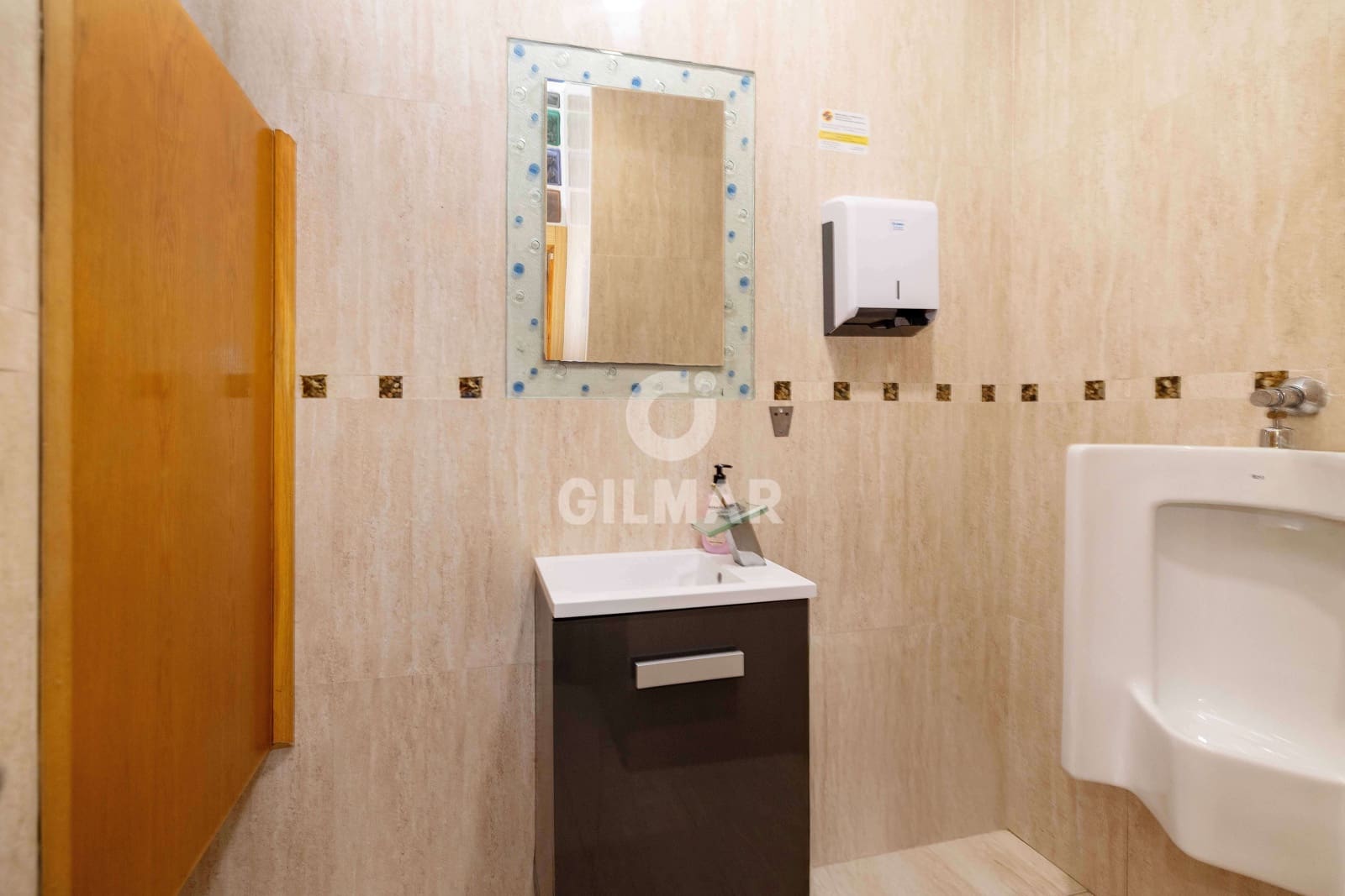 Commercieel te koop in Torremolinos - € 1.000.000 (Ref: 9294800)