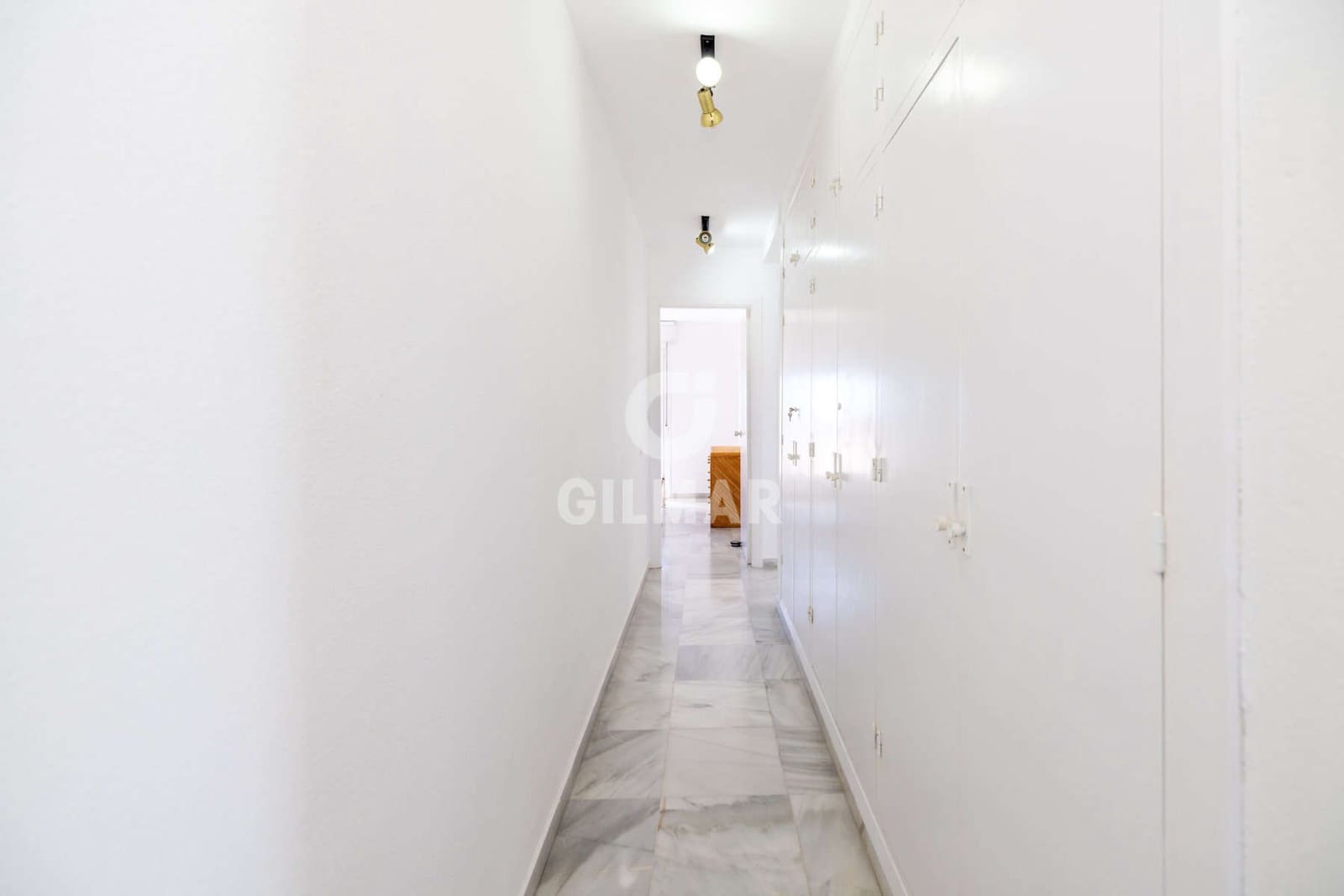 3 chambre Appartement à vendre à Estepona avec piscine - 650 000 € (Ref: 9297372)