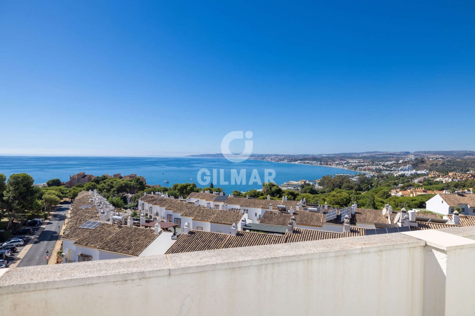 3 chambre Appartement à vendre à Estepona avec piscine - 650 000 € (Ref: 9297372)