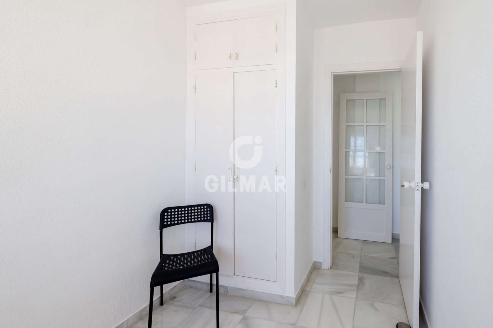 3 chambre Appartement à vendre à Estepona avec piscine - 650 000 € (Ref: 9297372)