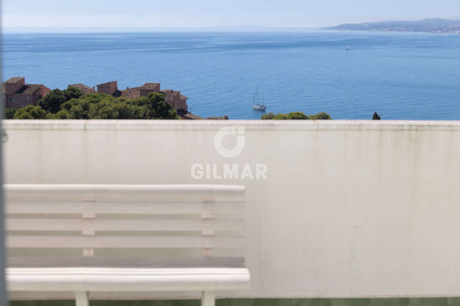 3 chambre Appartement à vendre à Estepona avec piscine - 650 000 € (Ref: 9297372)