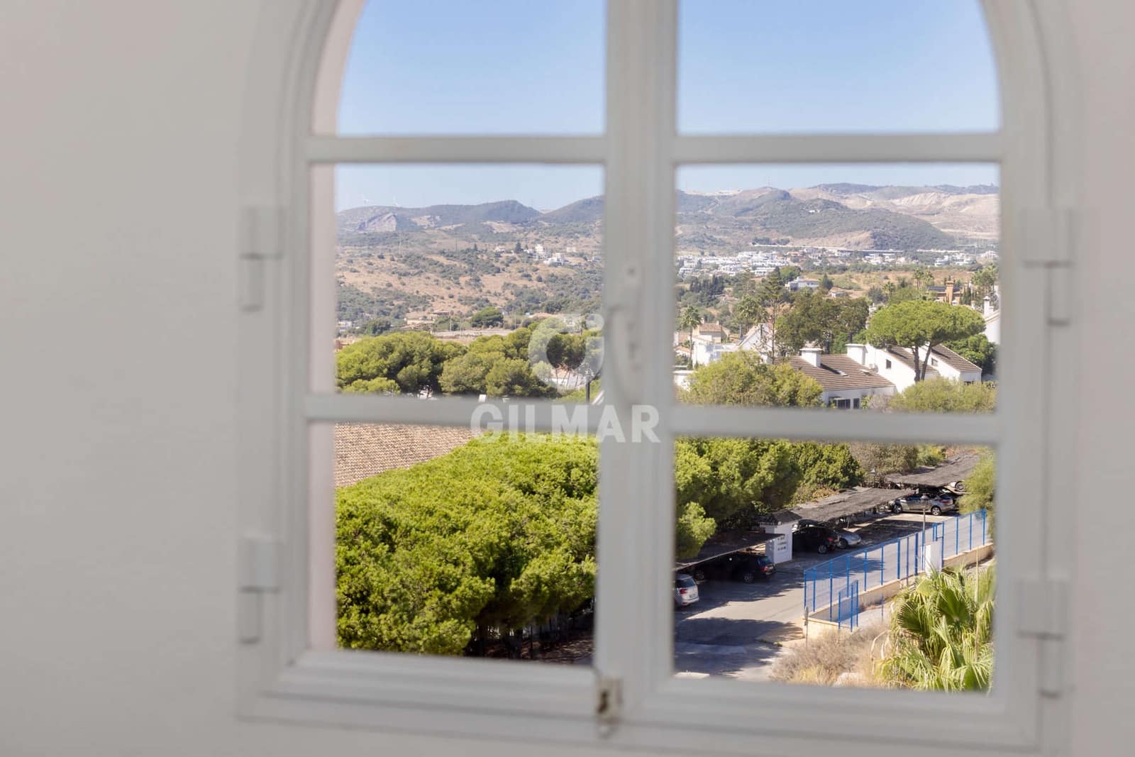 3 chambre Appartement à vendre à Estepona avec piscine - 650 000 € (Ref: 9297372)