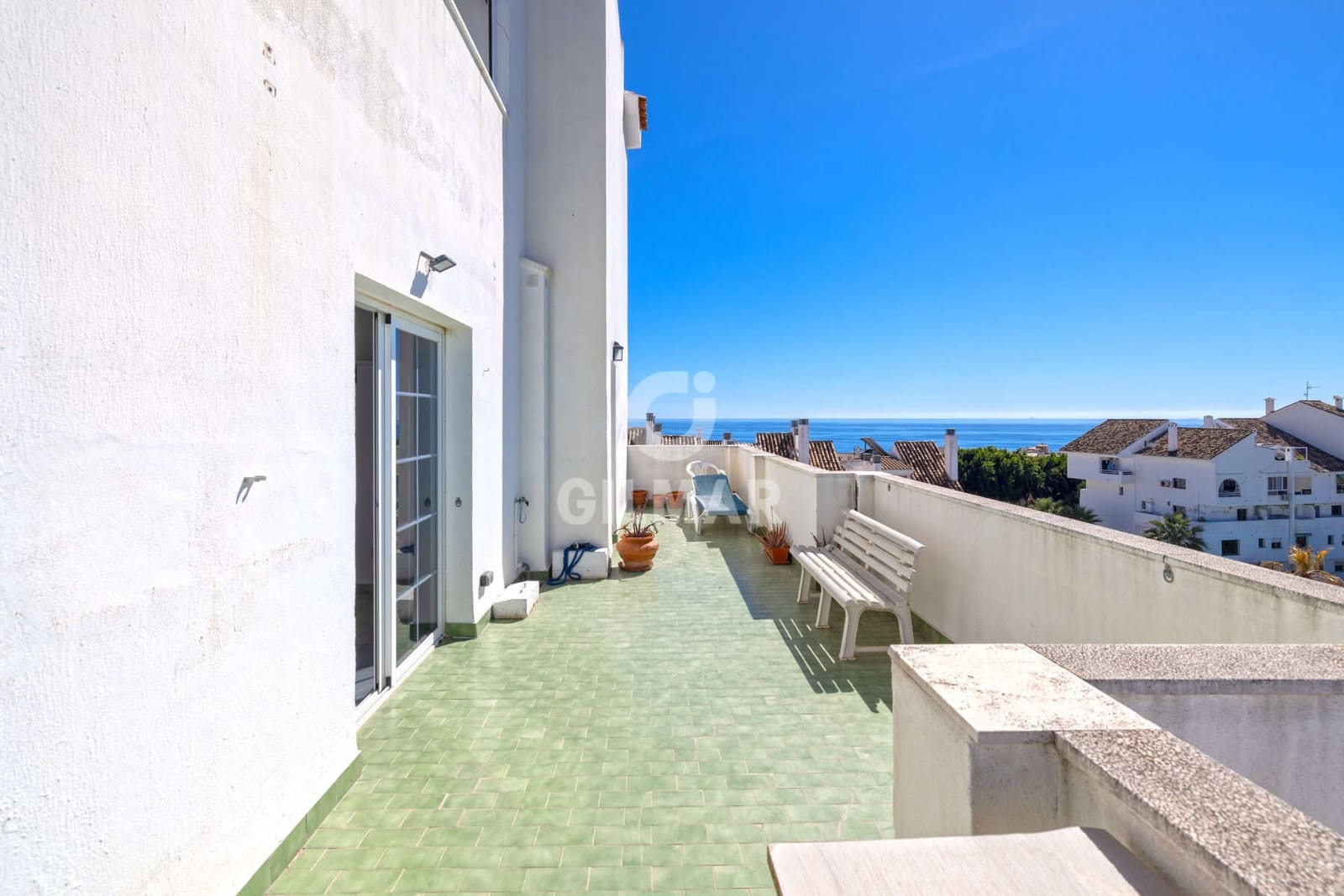 3 chambre Appartement à vendre à Estepona avec piscine - 650 000 € (Ref: 9297372)