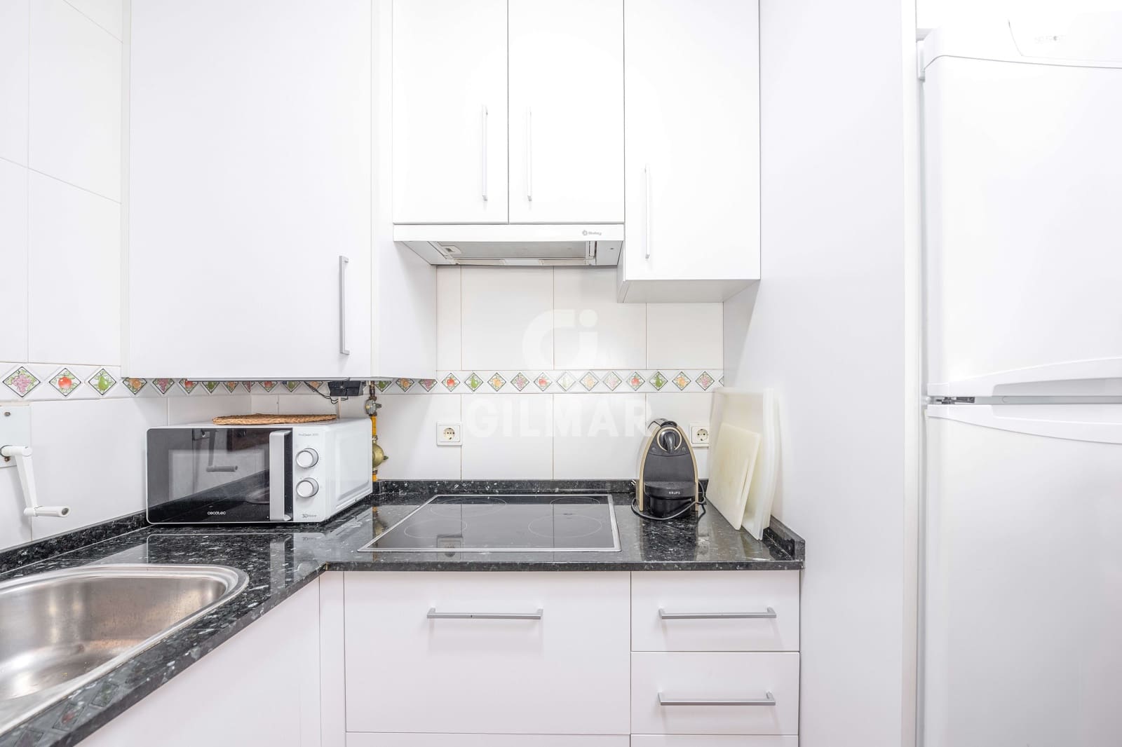 1 soveværelse Lejlighed til salg i Zahara de los Atunes med swimmingpool garage - € 325.000 (Ref: 9297375)