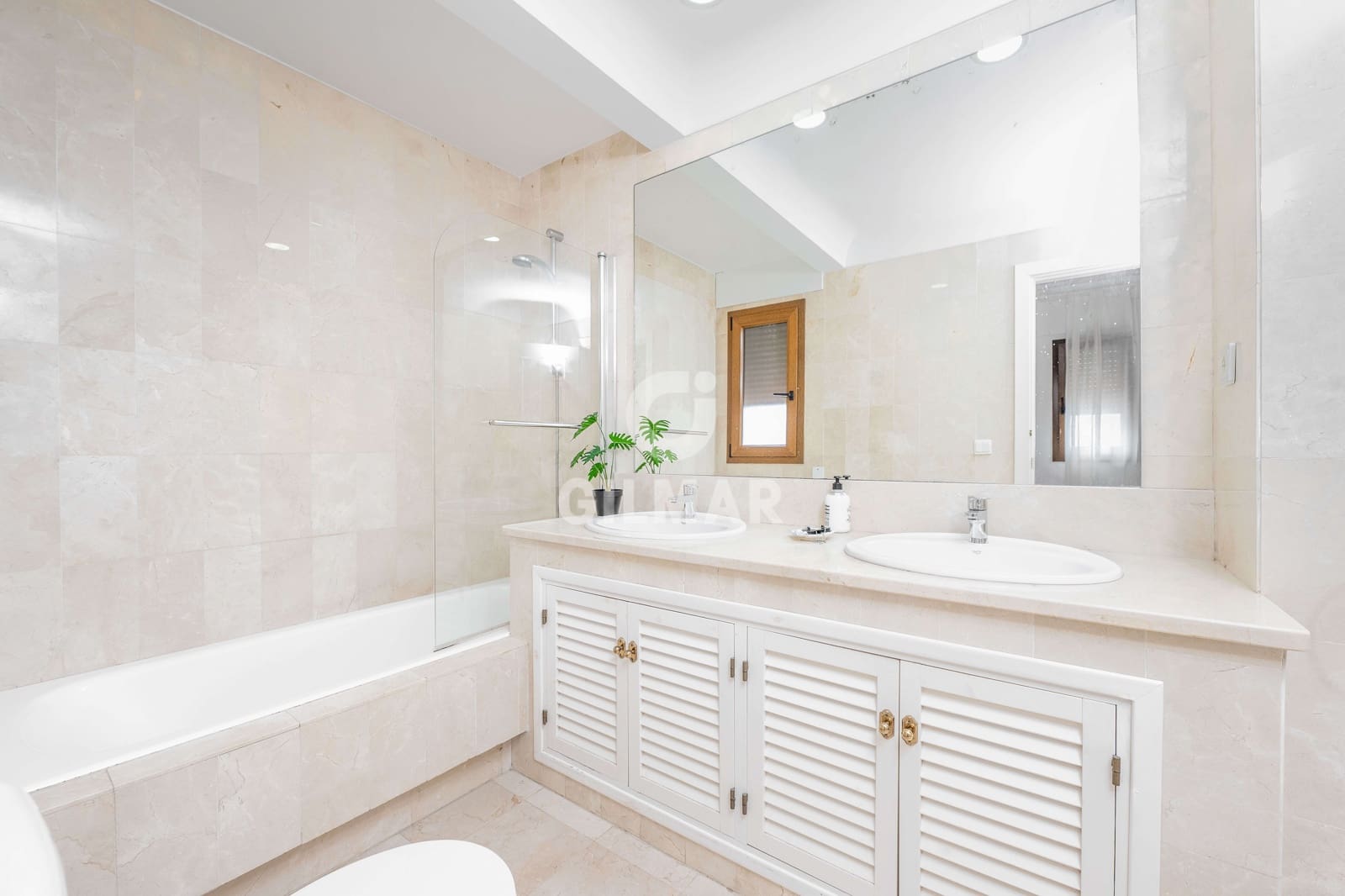 1 soveværelse Lejlighed til salg i Zahara de los Atunes med swimmingpool garage - € 325.000 (Ref: 9297375)