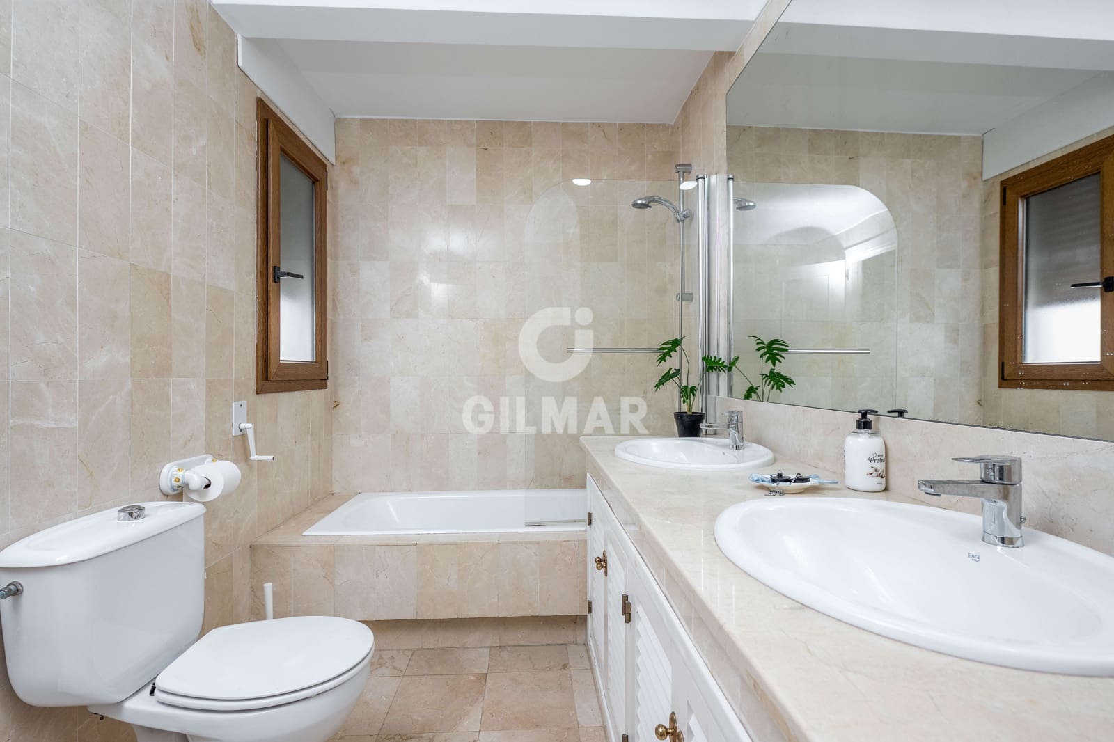 1 soveværelse Lejlighed til salg i Zahara de los Atunes med swimmingpool garage - € 325.000 (Ref: 9297375)