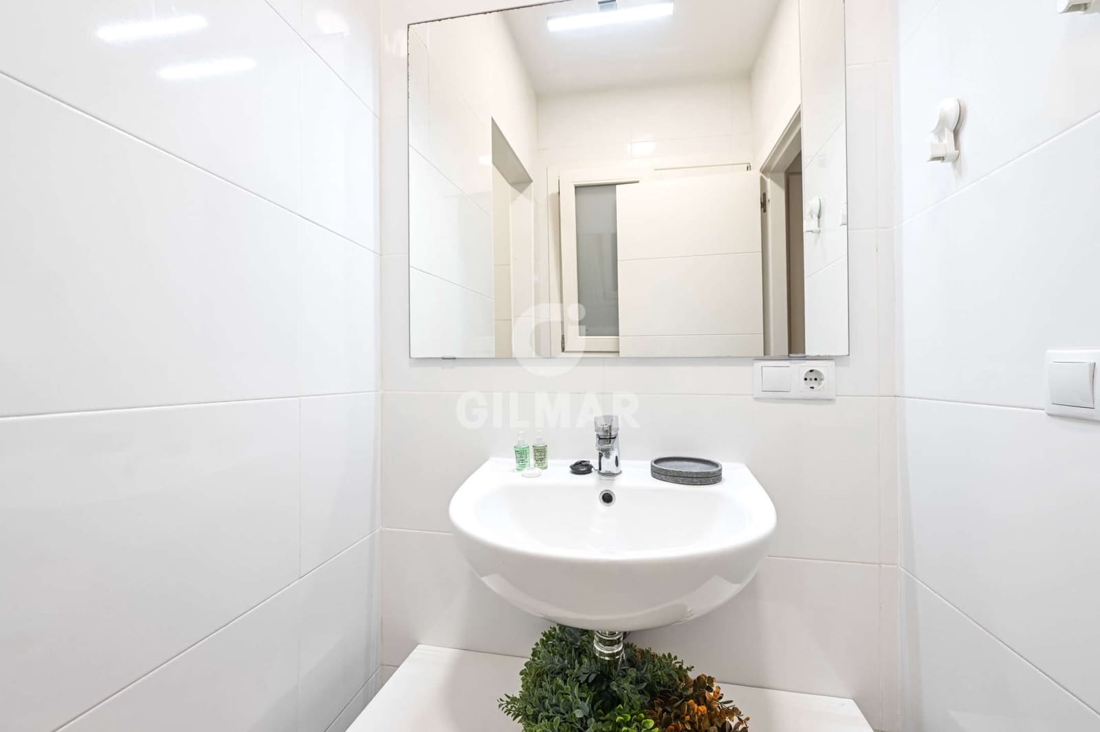 2 soveværelse Lejlighed til salg i Cadiz by - € 280.000 (Ref: 9297376)