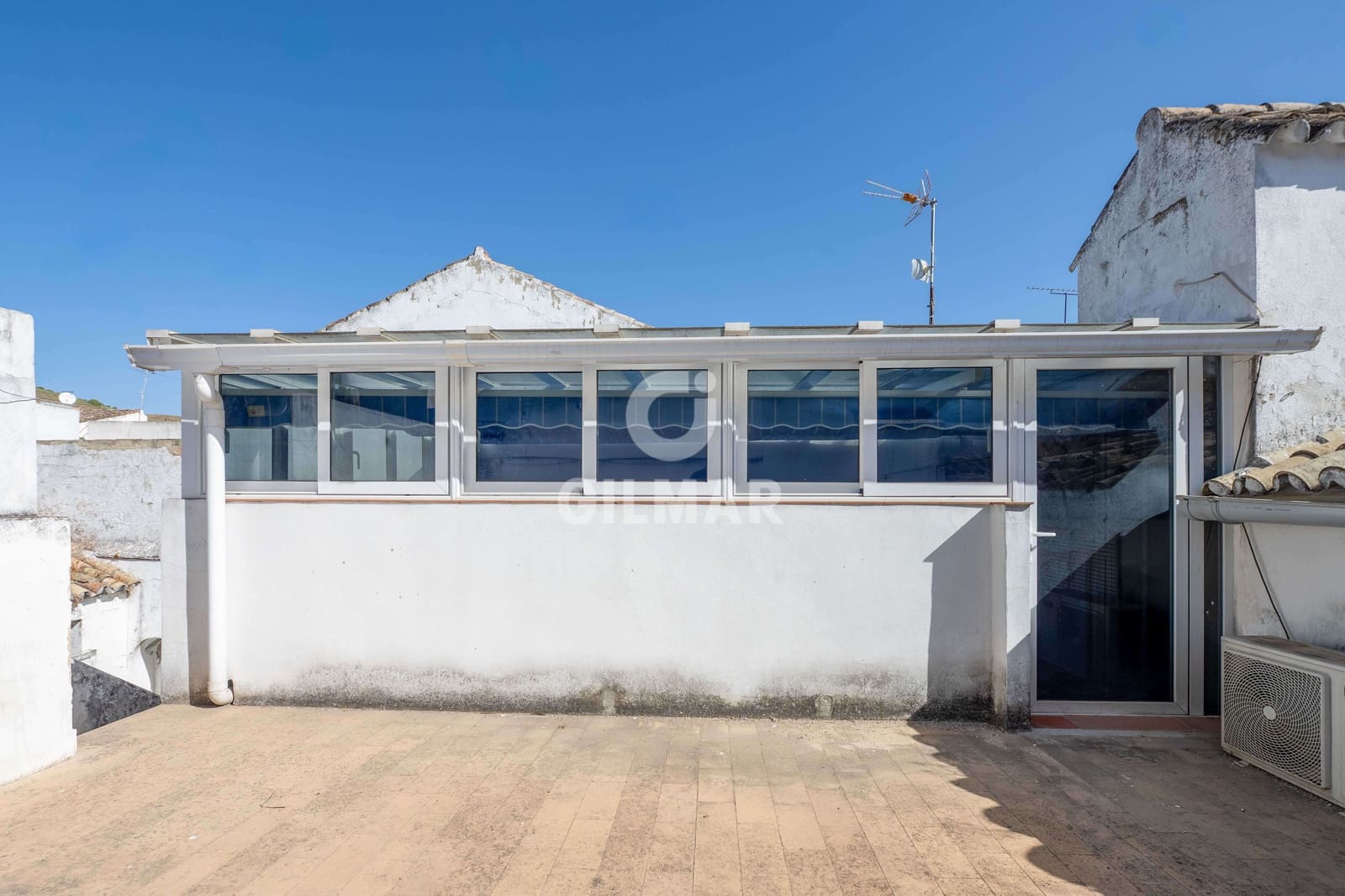 5 chambre Villa/Maison Mitoyenne à vendre à Bornos - 225 000 € (Ref: 9297385)