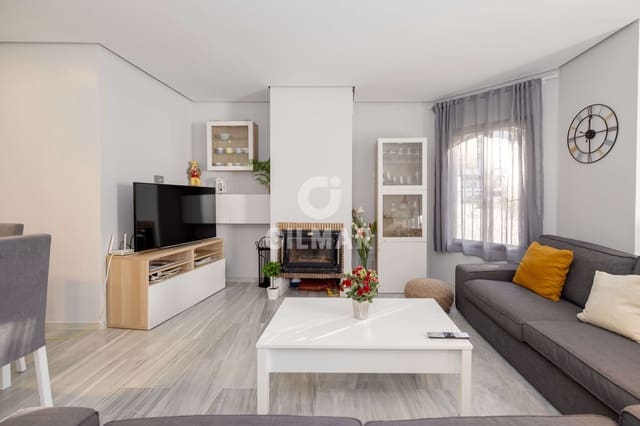 3 soveværelse Lejlighed til salg i Real de Zaragoza, Marbella med swimmingpool - € 649.000 (Ref: 9298830)