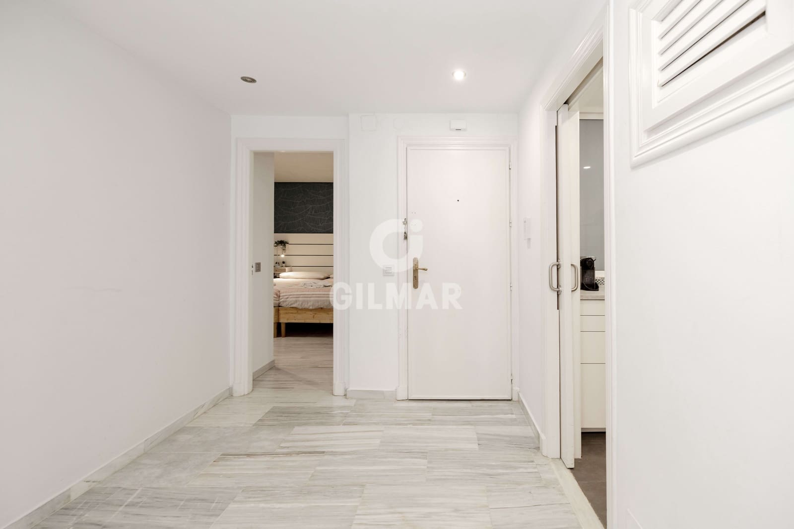 3 soveværelse Lejlighed til salg i Marbella med swimmingpool - € 649.000 (Ref: 9298830)