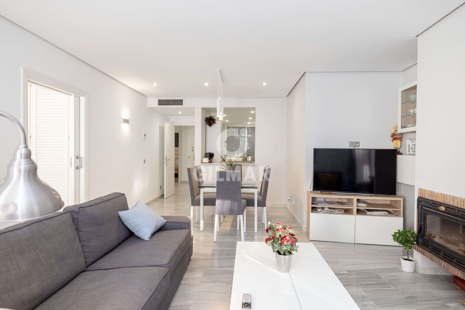 3 soveværelse Lejlighed til salg i Marbella med swimmingpool - € 649.000 (Ref: 9298830)