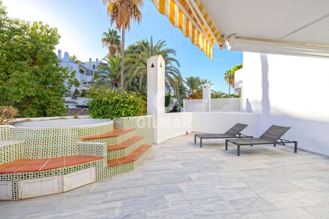 3 soveværelse Lejlighed til salg i Real de Zaragoza, Marbella med swimmingpool - € 649.000 (Ref: 9298830)