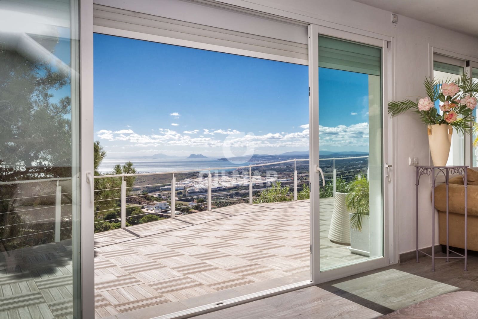 6 sypialnia Willa na sprzedaż w Estepona z basenem - 3 990 000 € (Ref: 9311859)