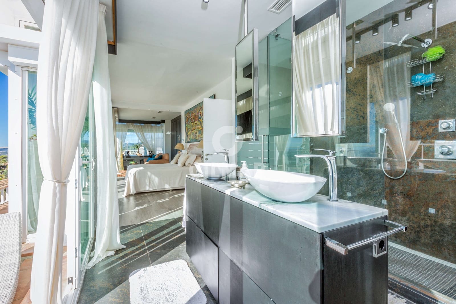 6 sypialnia Willa na sprzedaż w Estepona z basenem - 3 990 000 € (Ref: 9311859)