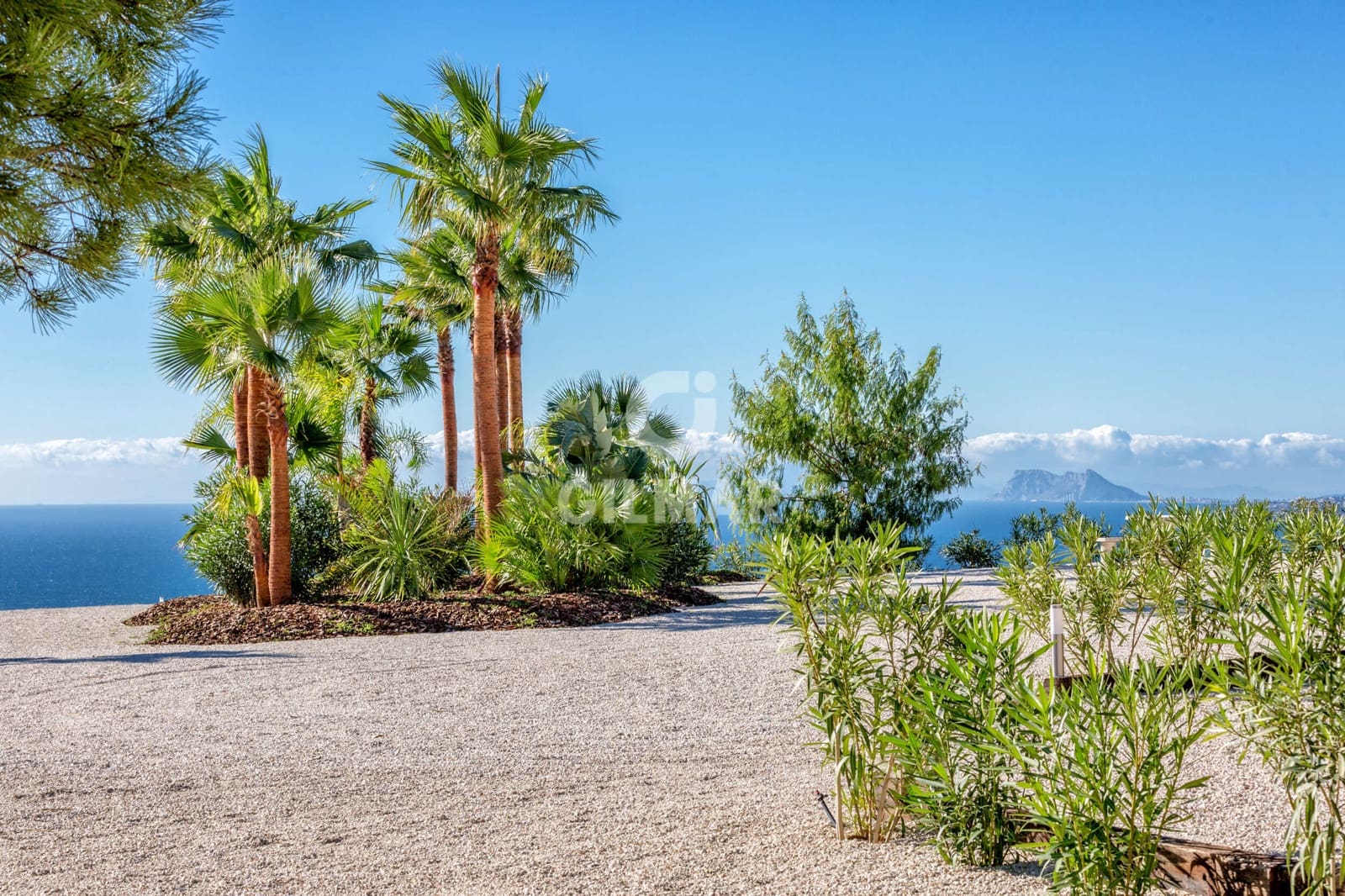 6 sypialnia Willa na sprzedaż w Estepona z basenem - 3 990 000 € (Ref: 9311859)