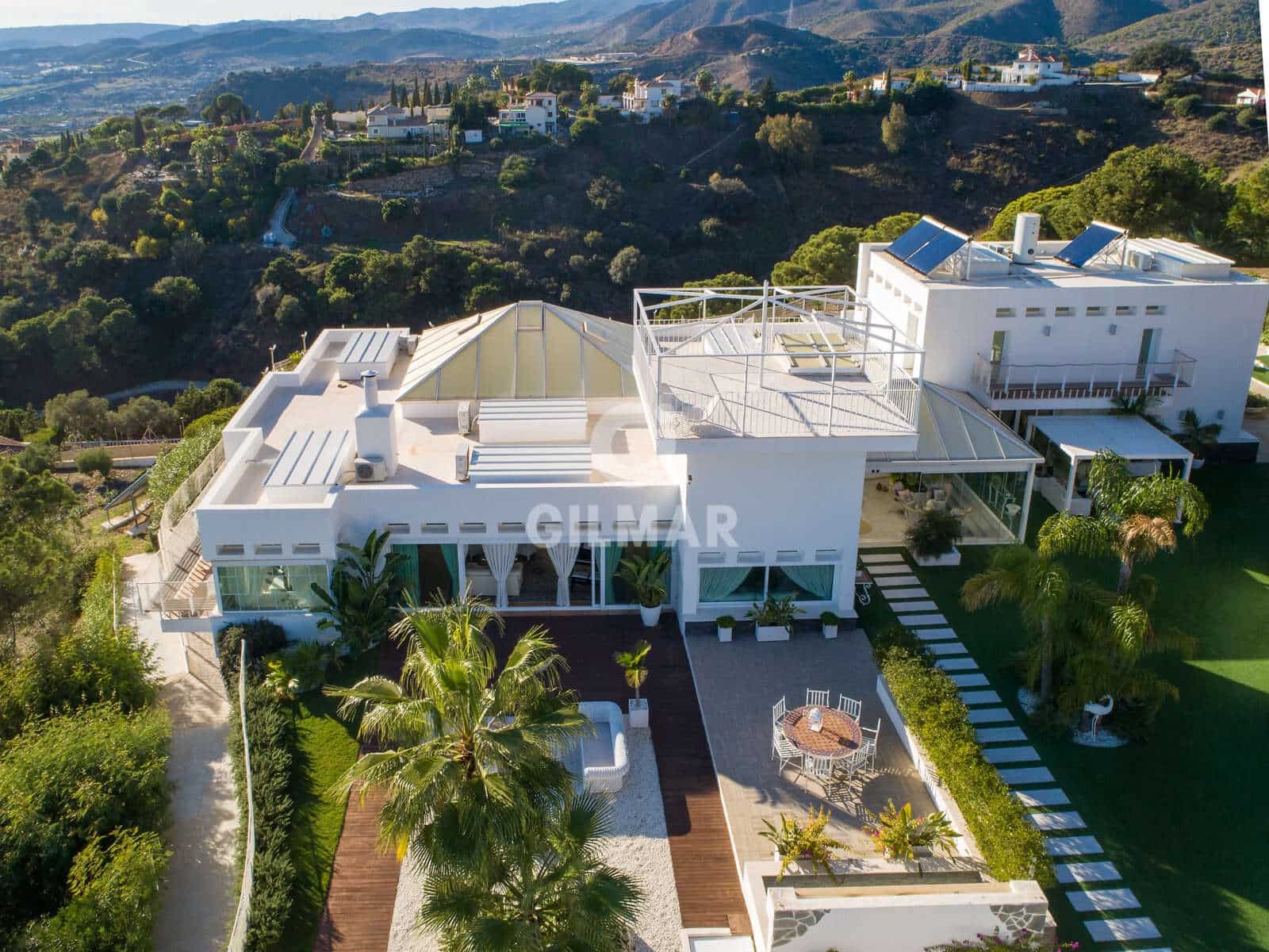 6 chambre Villa/Maison à vendre à Estepona avec piscine - 3 990 000 € (Ref: 9311859)