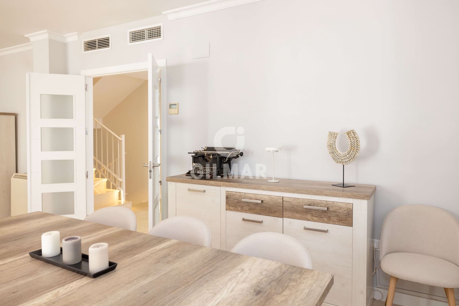 6 soverom Kjedet enebolig til salgs i Torremolinos med svømmebasseng garasje - € 975 000 (Ref: 9312071)