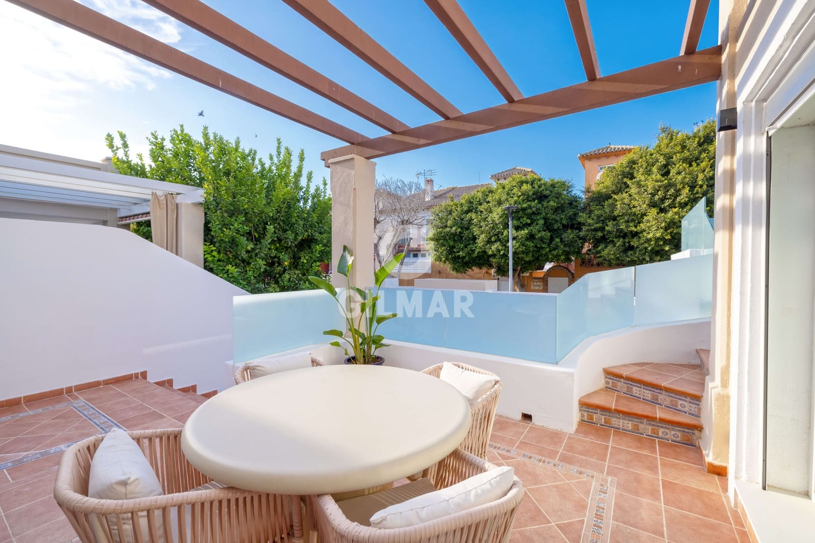 6 soverom Kjedet enebolig til salgs i Torremolinos med svømmebasseng garasje - € 975 000 (Ref: 9312071)