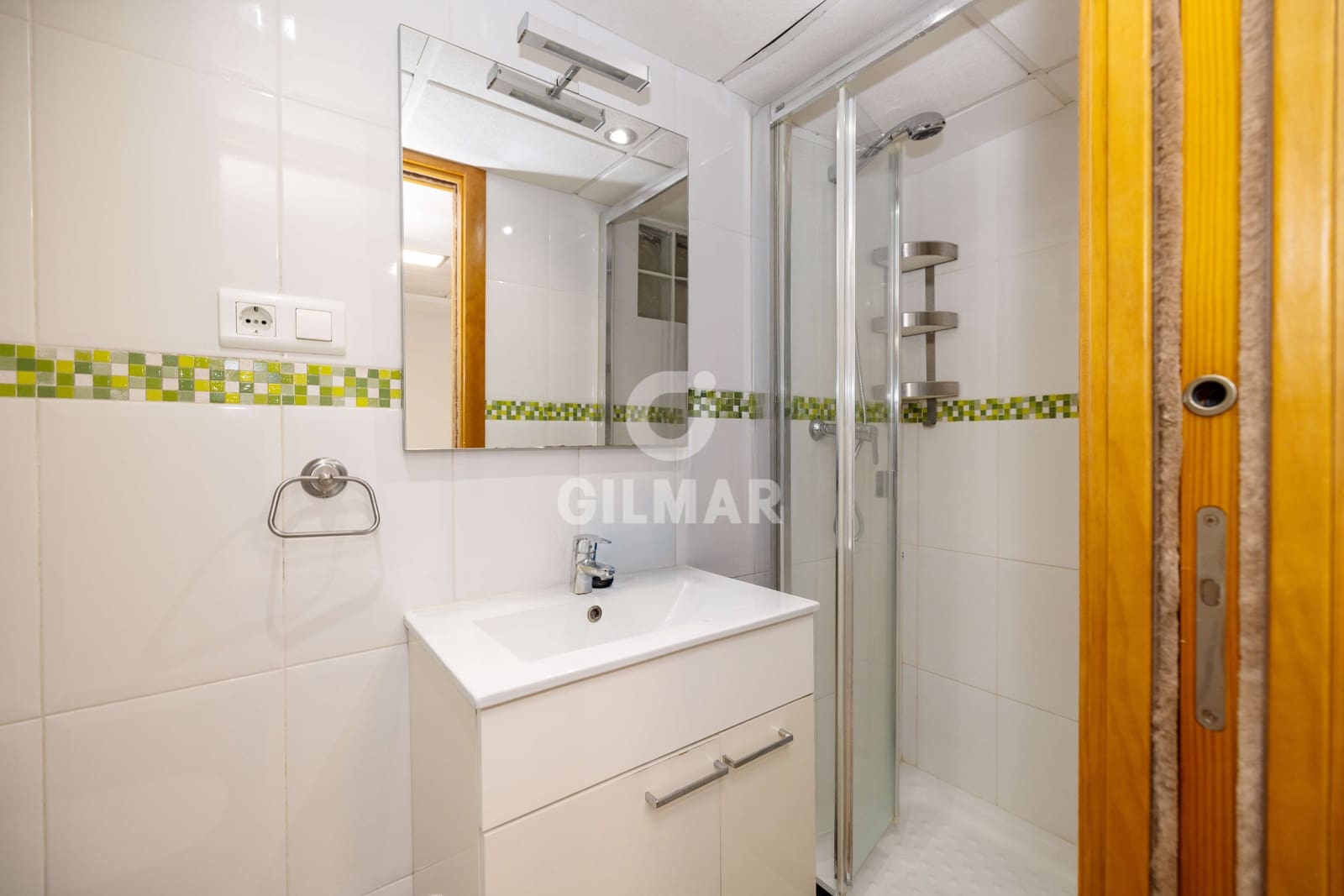 6 soverom Kjedet enebolig til salgs i Torremolinos med svømmebasseng garasje - € 975 000 (Ref: 9312071)