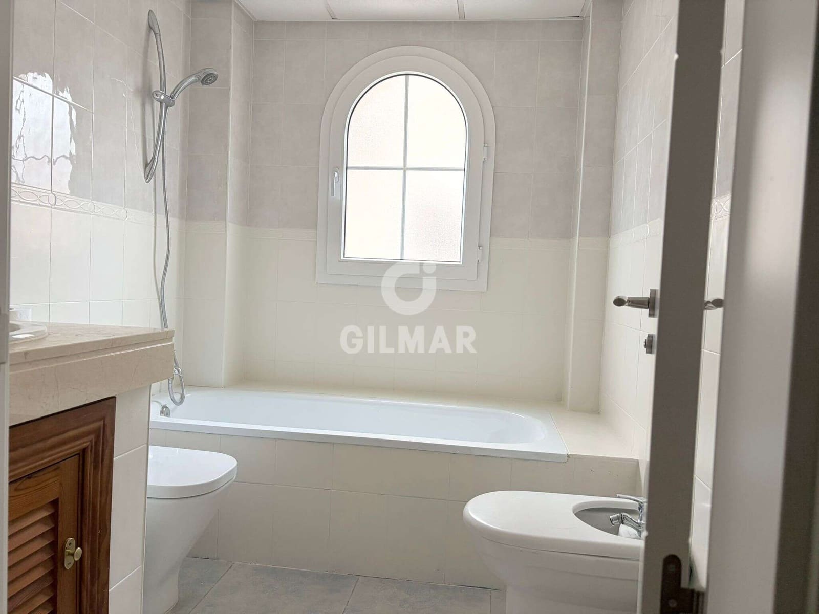 Pareado de 6 habitaciones en Torremolinos en venta con piscina garaje - 945.000 € (Ref: 9312071)