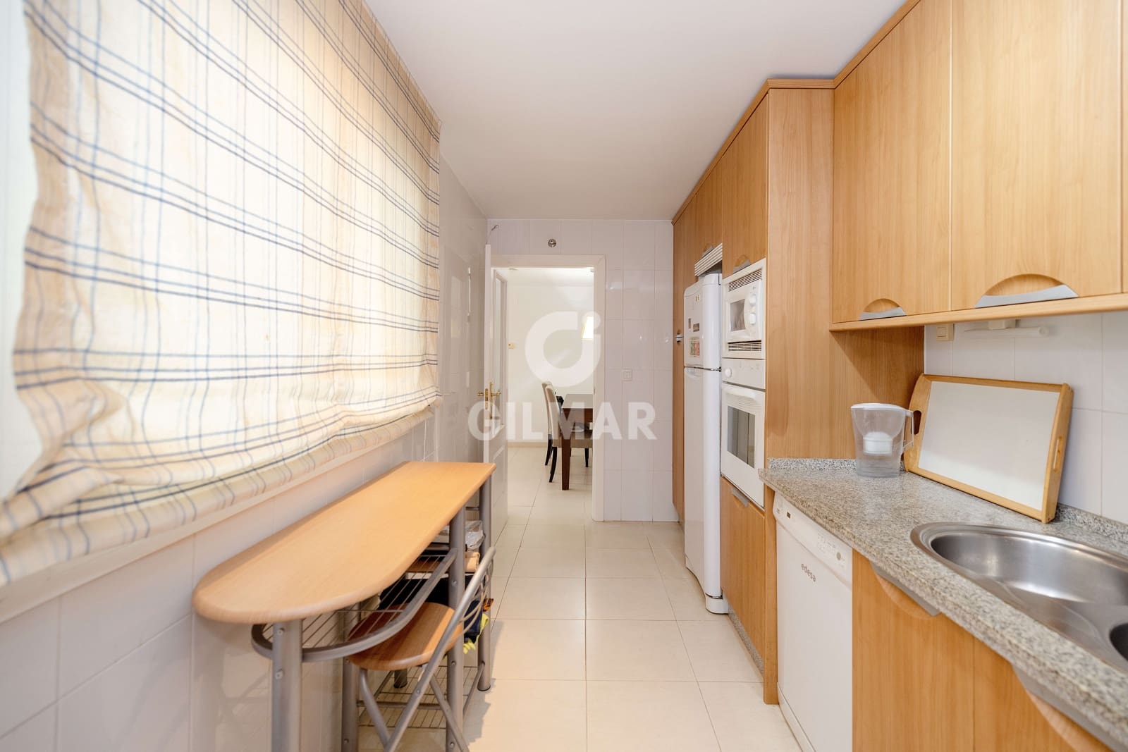 Piso de 2 habitaciones en Benalmadena Costa en venta con piscina garaje - 350.000 € (Ref: 9312074)