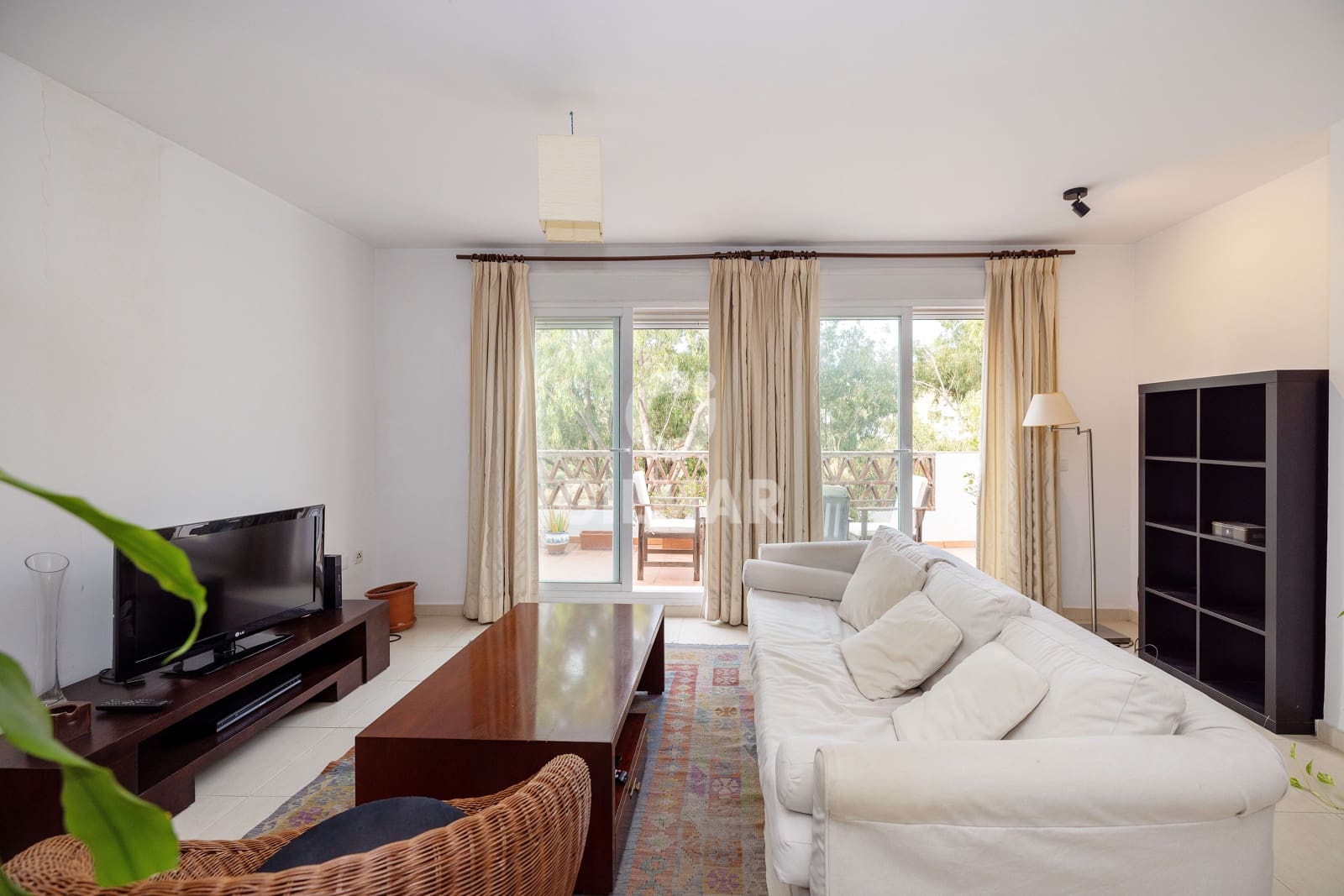 Piso de 2 habitaciones en Benalmadena Costa en venta con piscina garaje - 350.000 € (Ref: 9312074)