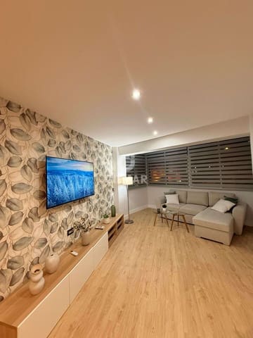 Piso de 2 habitaciones en Torremolinos en venta - 265.000 € (Ref: 9312075)