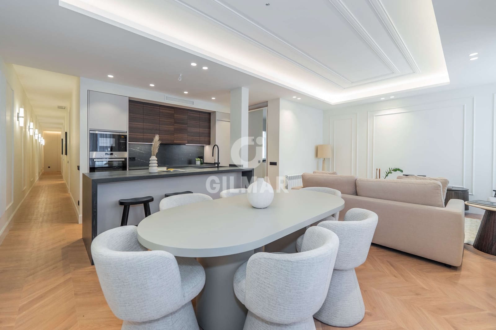 3 soveværelse Lejlighed til salg i Madrid by - € 1.990.000 (Ref: 9315114)