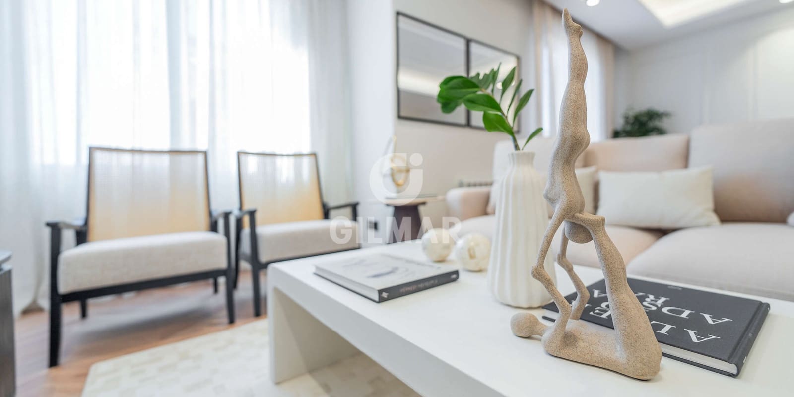 3 soveværelse Lejlighed til salg i Madrid by - € 1.990.000 (Ref: 9315114)