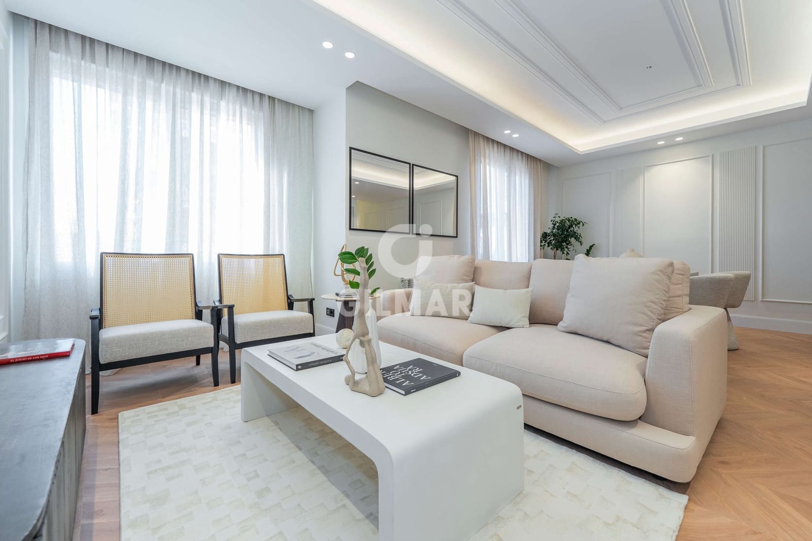 3 soveværelse Lejlighed til salg i Madrid by - € 1.990.000 (Ref: 9315114)