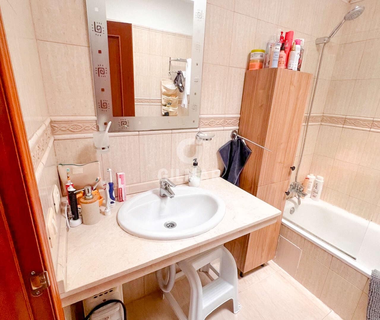 4 sovrum Radhus till salu i Adeje med pool - 575 000 € (Ref: 9315115)