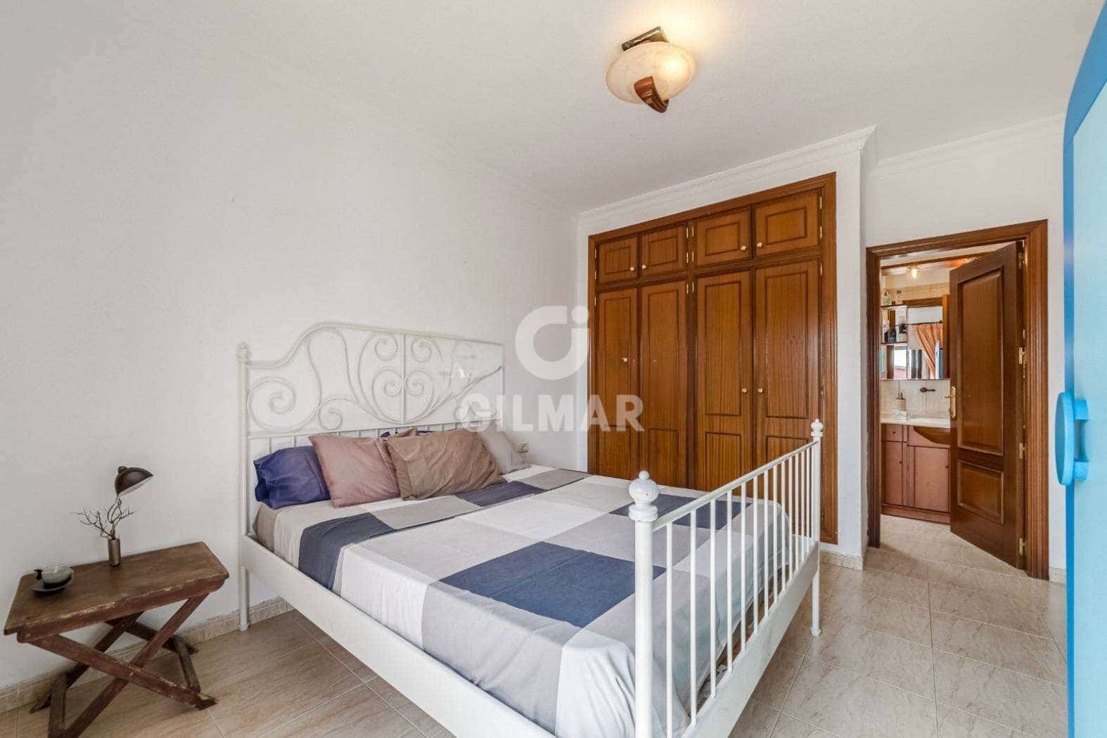 4 sovrum Radhus till salu i Adeje med pool - 575 000 € (Ref: 9315115)