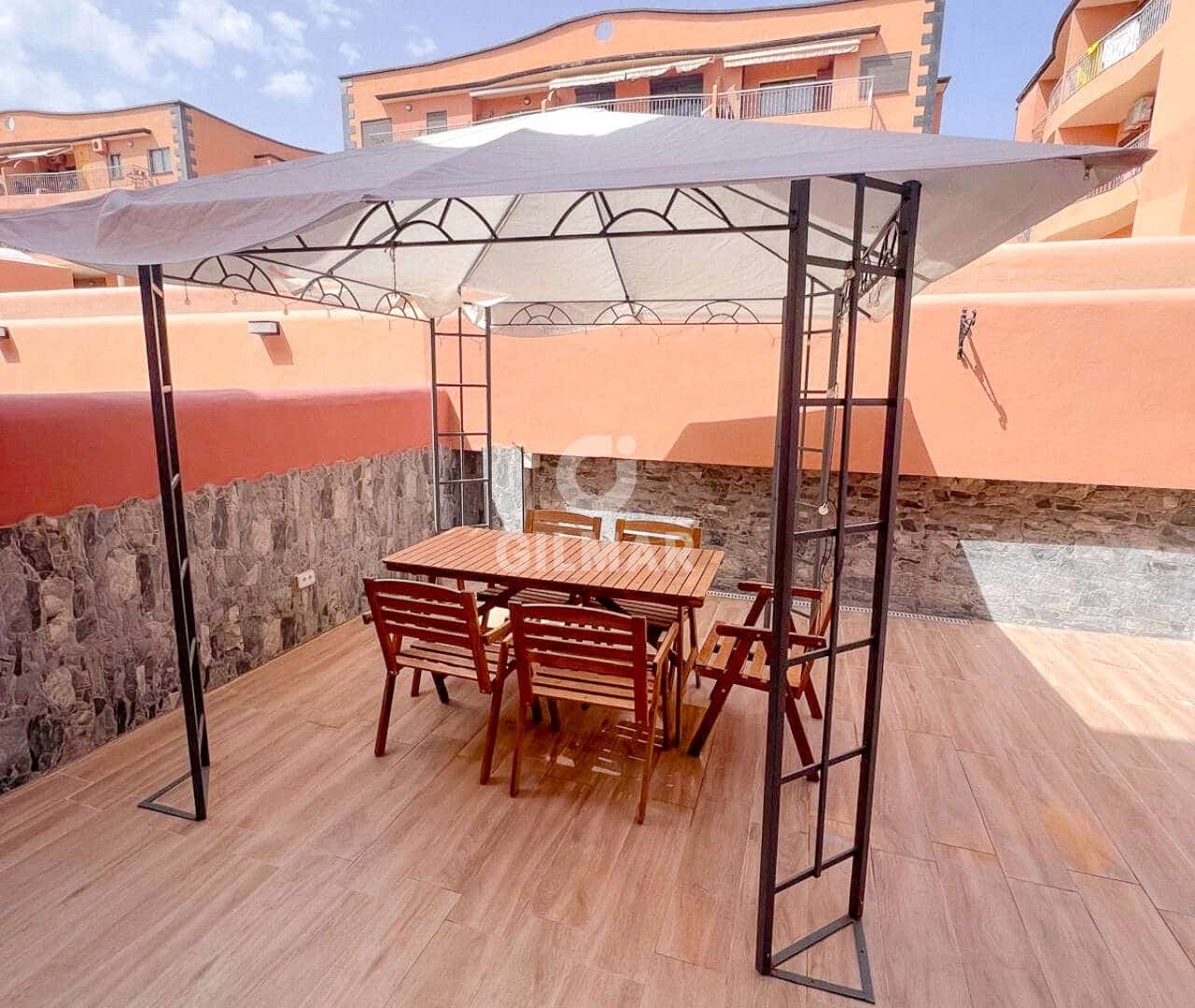 4 sovrum Radhus till salu i Adeje med pool - 575 000 € (Ref: 9315115)