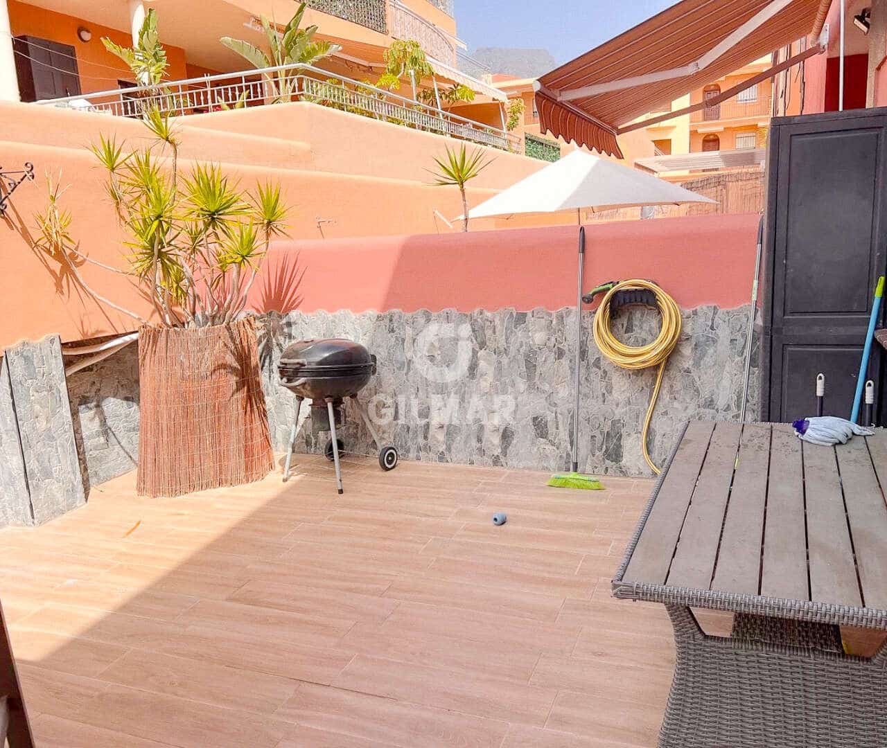 4 sovrum Radhus till salu i Adeje med pool - 575 000 € (Ref: 9315115)