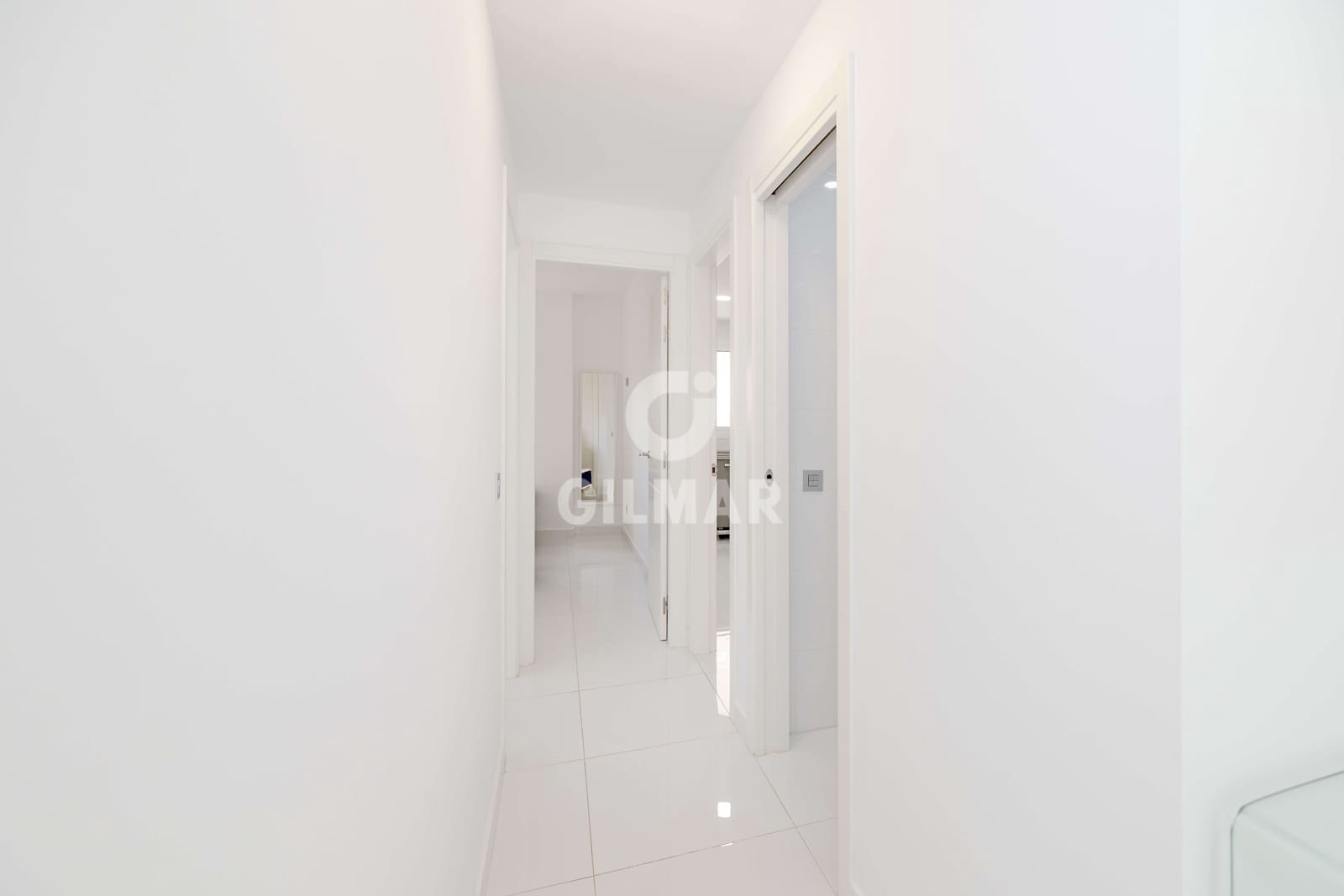 2 soverom Leilighet til salgs i Marbella med garasje - € 555 000 (Ref: 9318148)