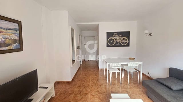 1 makuuhuone Asunto myytävänä paikassa Los Cristianos, Arona mukana uima-altaan - 295 000 € (Ref: 9319897)