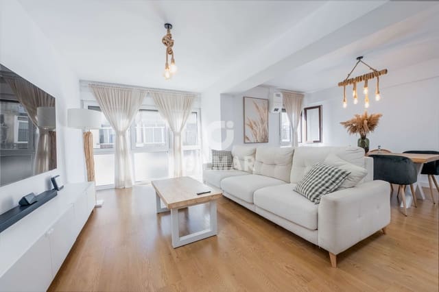 3 soverom Leilighet til salgs i San Fernando med garasje - € 295 000 (Ref: 9320012)